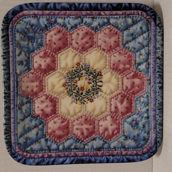 Gorgeous Vintage Grandmother's Flower Garden Plate The Bradford Exchange 1996
